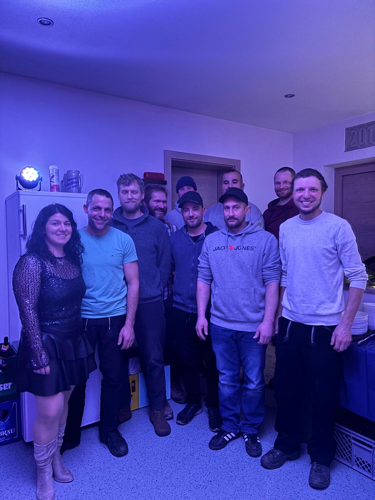 Das Team der Zimmerei Escherle bei der Weihnachtsfeier